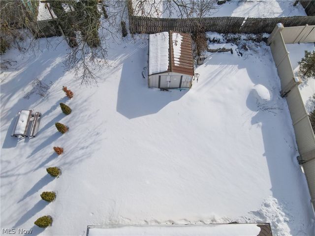 2411 8th Street, Cuyahoga Falls, OH 44221