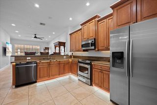 5102 Artesa Way W, Palm Beach Gardens, FL 33418