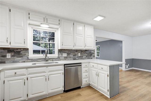 1749 Charrington Way, Powder Springs, GA 30127