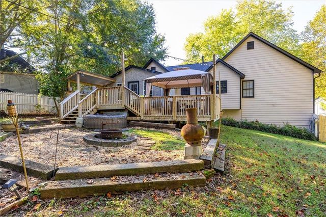 1749 Charrington Way, Powder Springs, GA 30127