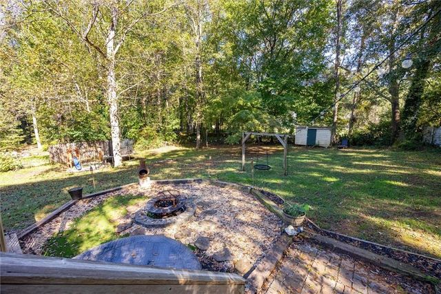 1749 Charrington Way, Powder Springs, GA 30127