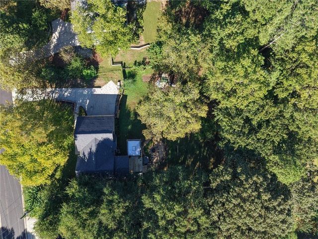 1749 Charrington Way, Powder Springs, GA 30127