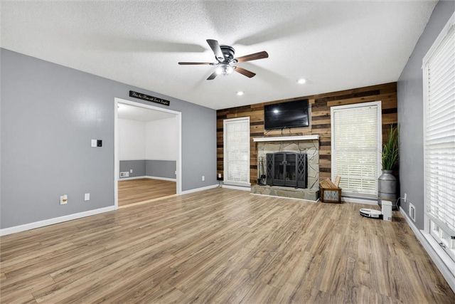 1749 Charrington Way, Powder Springs, GA 30127