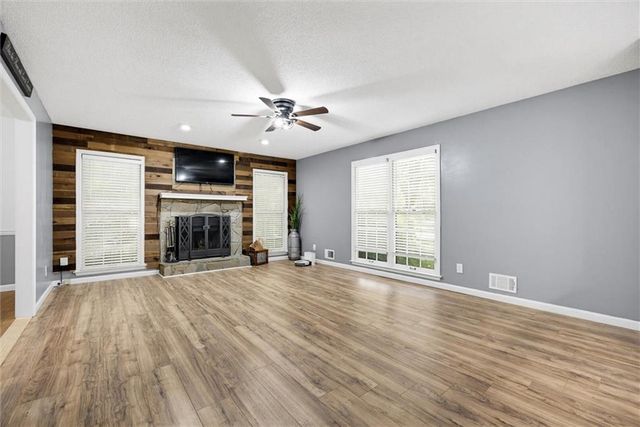 1749 Charrington Way, Powder Springs, GA 30127