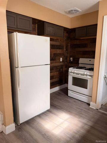18846 Riopelle Street, Highland Park, MI 48203