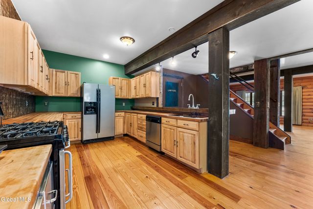 46-48 Dineen Road, Queensbury, NY 12845