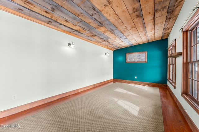 46-48 Dineen Road, Queensbury, NY 12845