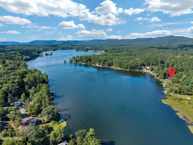 46-48 Dineen Road, Queensbury, NY 12845