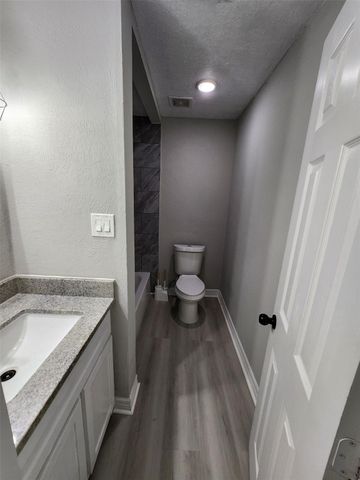 10747 Doe Hill Road, Montgomery, TX 77316