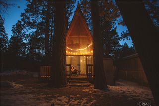 446 Riverside, Sugarloaf, CA 92386