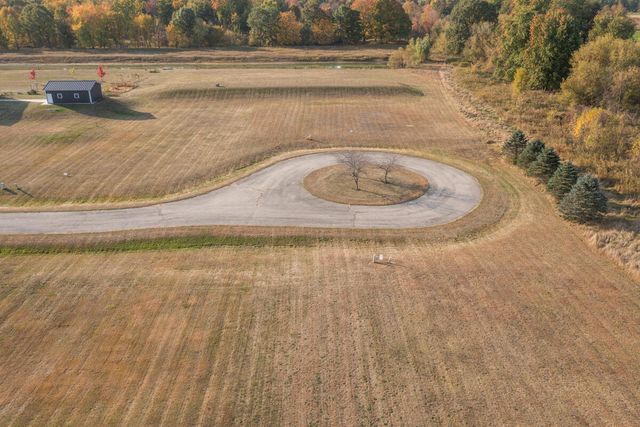 4633 Creek View Court, Fenwick, MI 48834