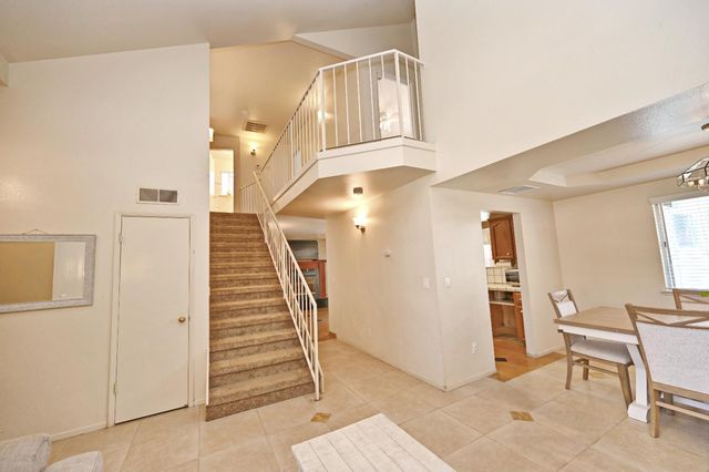 3449 W Wrenwood Avenue, Fresno, CA 93711