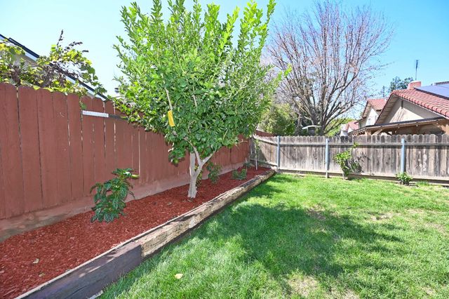 3449 W Wrenwood Avenue, Fresno, CA 93711