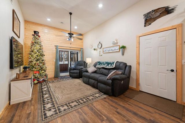 3302 Telemark Trail, Cushing, MN 56443