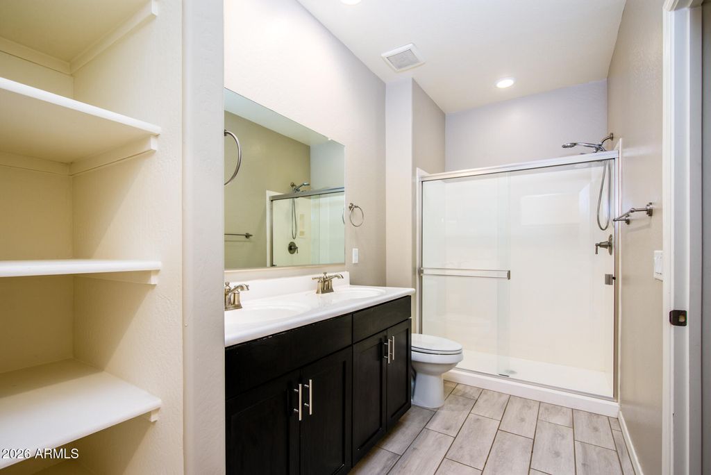 Image 14 of property listing at 42121 W CRIBBAGE Road, Maricopa, AZ 85138