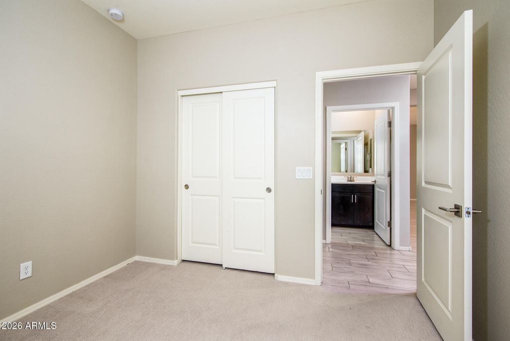 Image 20 of property listing at 42121 W CRIBBAGE Road, Maricopa, AZ 85138