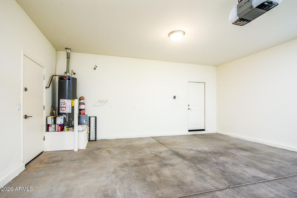 Image 25 of property listing at 42121 W CRIBBAGE Road, Maricopa, AZ 85138