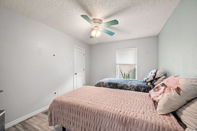 333 Mountainview Drive, Hurst, TX 76054