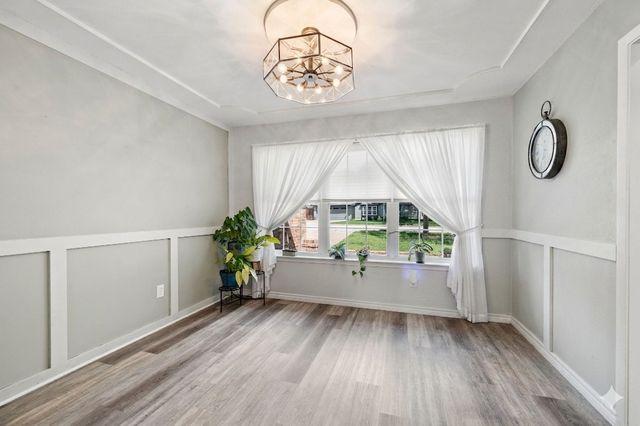 333 Mountainview Drive, Hurst, TX 76054