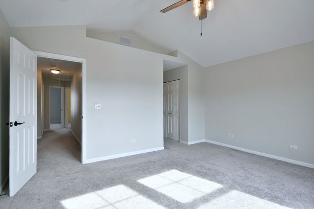 5502 Cambridge Way, Hanover Park, IL 60133