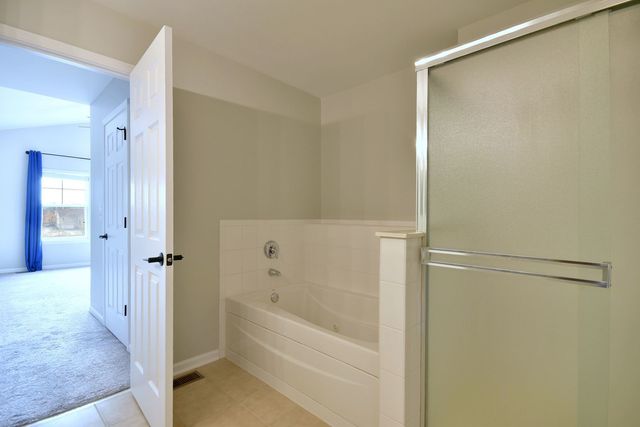 5502 Cambridge Way, Hanover Park, IL 60133