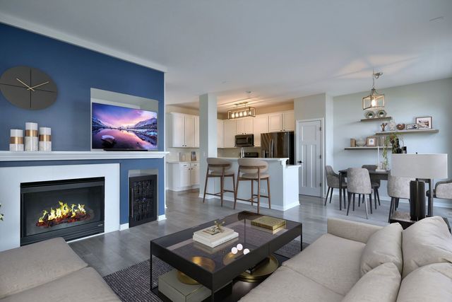 5502 Cambridge Way, Hanover Park, IL 60133