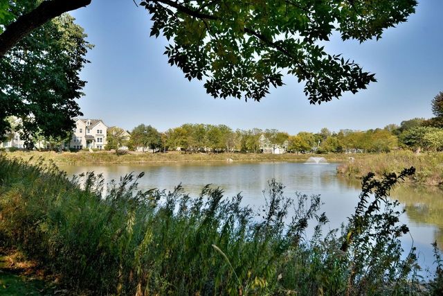 5502 Cambridge Way, Hanover Park, IL 60133