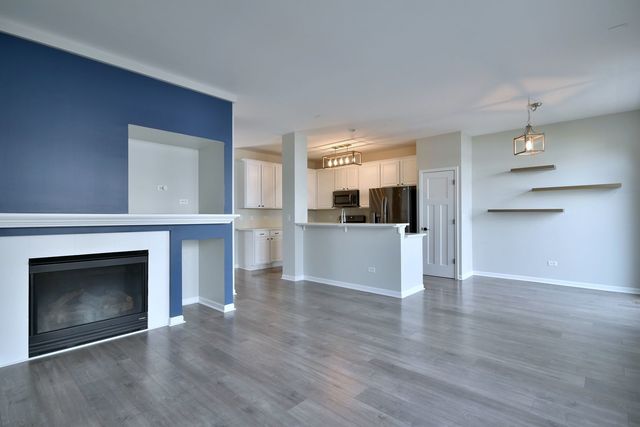 5502 Cambridge Way, Hanover Park, IL 60133