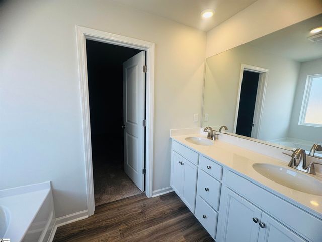 256 Pretoria Drive lot 100, Woodruff, SC 29388