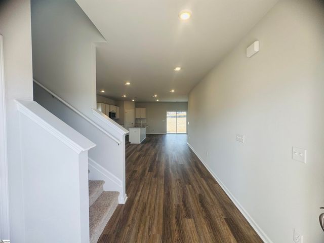 256 Pretoria Drive lot 100, Woodruff, SC 29388