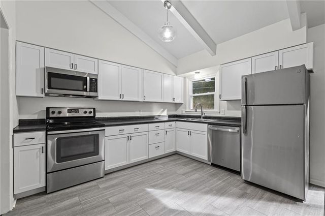 221 Wilshire Boulevard, Liberty, MO 64068