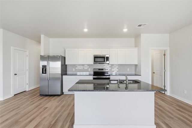 3501 Manning Farms Boulevard, El Reno, OK 73036