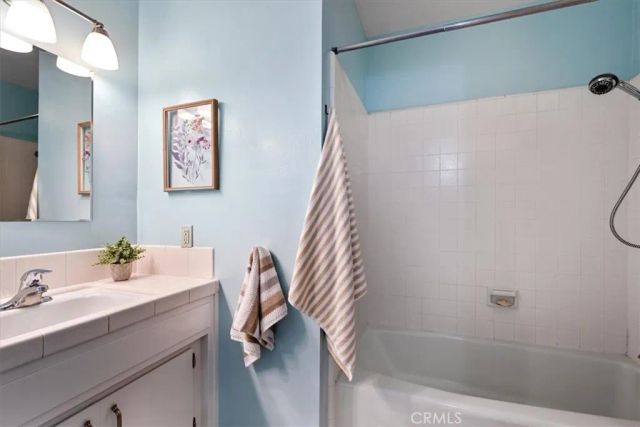 1657 Newport Avenue, Grover Beach, CA 93433