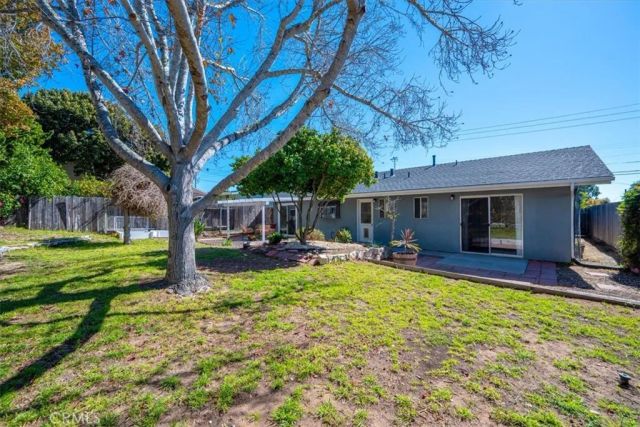 1657 Newport Avenue, Grover Beach, CA 93433