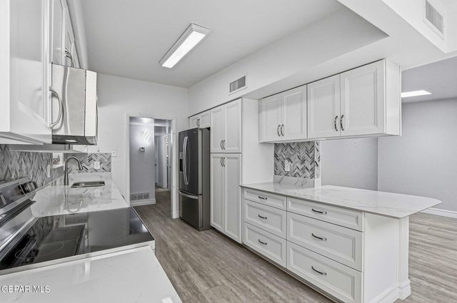 2629 MOUNTAIN Avenue, El Paso, TX 79930