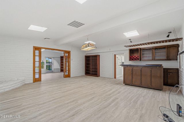 2629 MOUNTAIN Avenue, El Paso, TX 79930