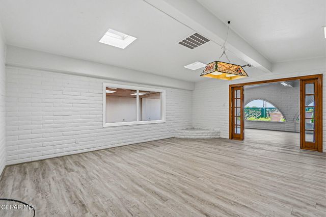 2629 MOUNTAIN Avenue, El Paso, TX 79930