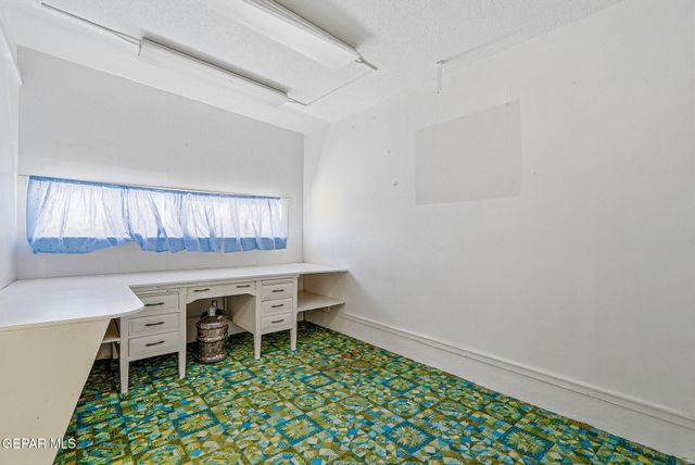 2629 MOUNTAIN Avenue, El Paso, TX 79930