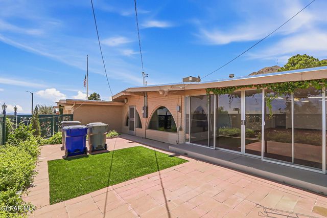 2629 MOUNTAIN Avenue, El Paso, TX 79930
