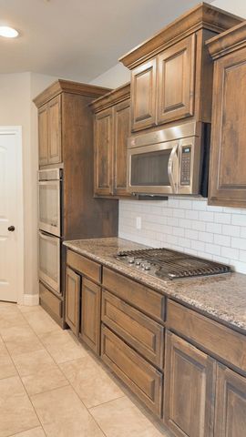 5901 Frio Dr, Midland, TX 79707