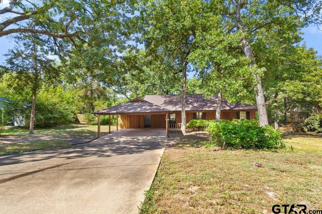 522 Woodside Drive, Hideaway, TX 75771