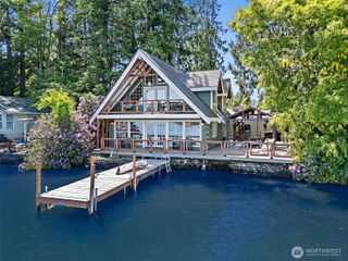1234 Lake Sawyer Island, Black Diamond, WA 98010