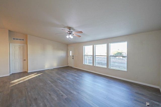 9419 E Spur Dr, Yuma, AZ 85367