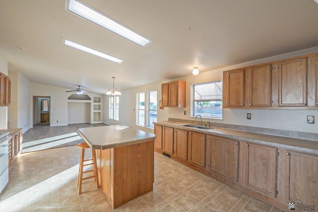 9419 E Spur Dr, Yuma, AZ 85367