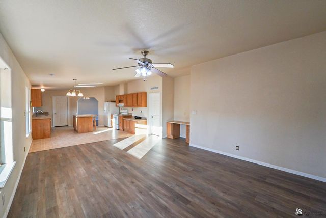 9419 E Spur Dr, Yuma, AZ 85367