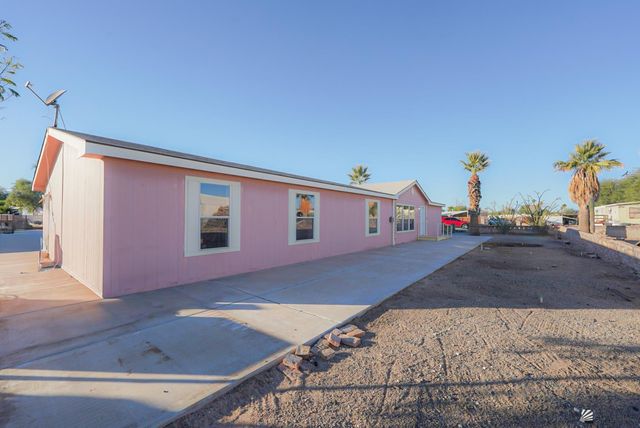 9419 E Spur Dr, Yuma, AZ 85367