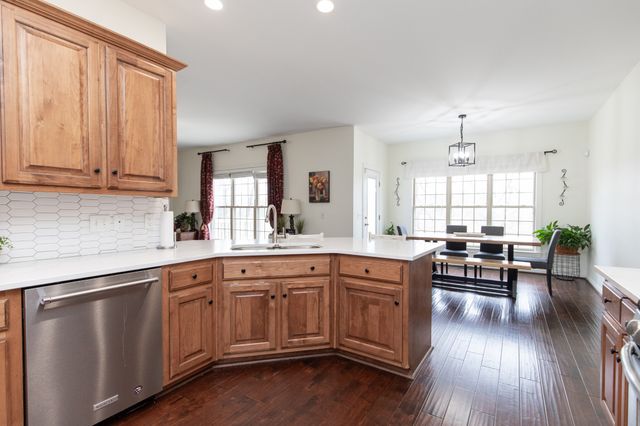 114 Cedar Ridge Ln, Hendersonville, TN 37075