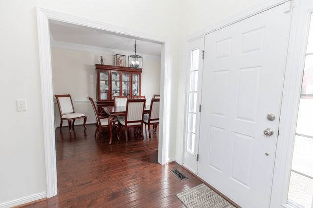 114 Cedar Ridge Ln, Hendersonville, TN 37075