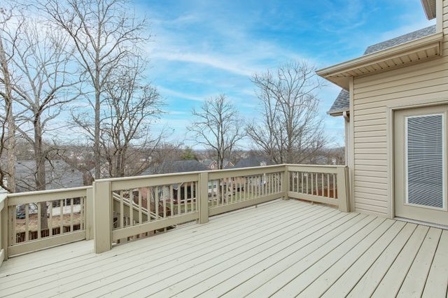 114 Cedar Ridge Ln, Hendersonville, TN 37075