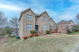 114 Cedar Ridge Ln, Hendersonville, TN 37075